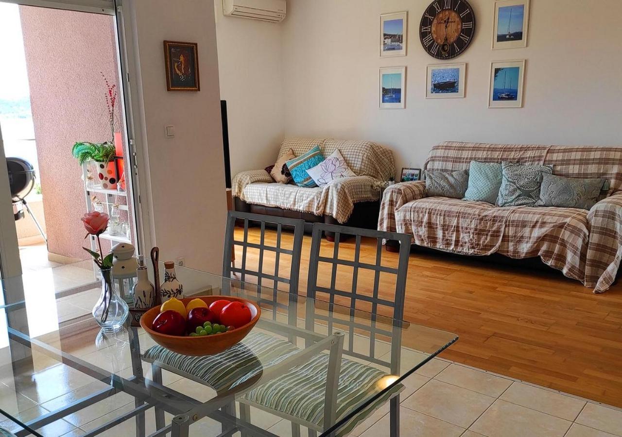 Apartment Idlerocks Trogir Exterior photo
